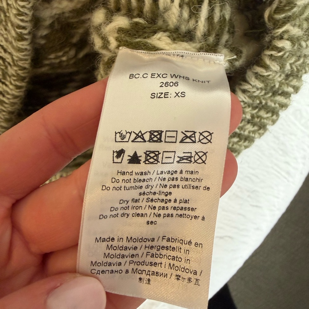 GANNI Olive and Cream Knit Sweater - Picture 7 of 7